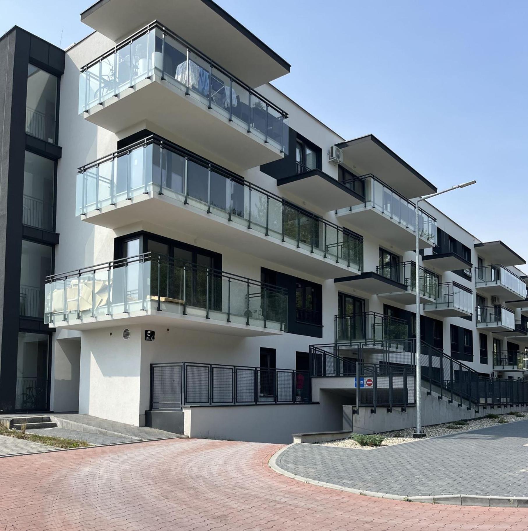 Apartament Park Poezji II Gliwice Ngoại thất bức ảnh
